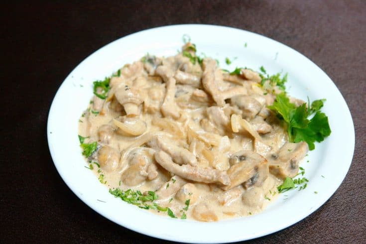 Бефстроганов из курицы