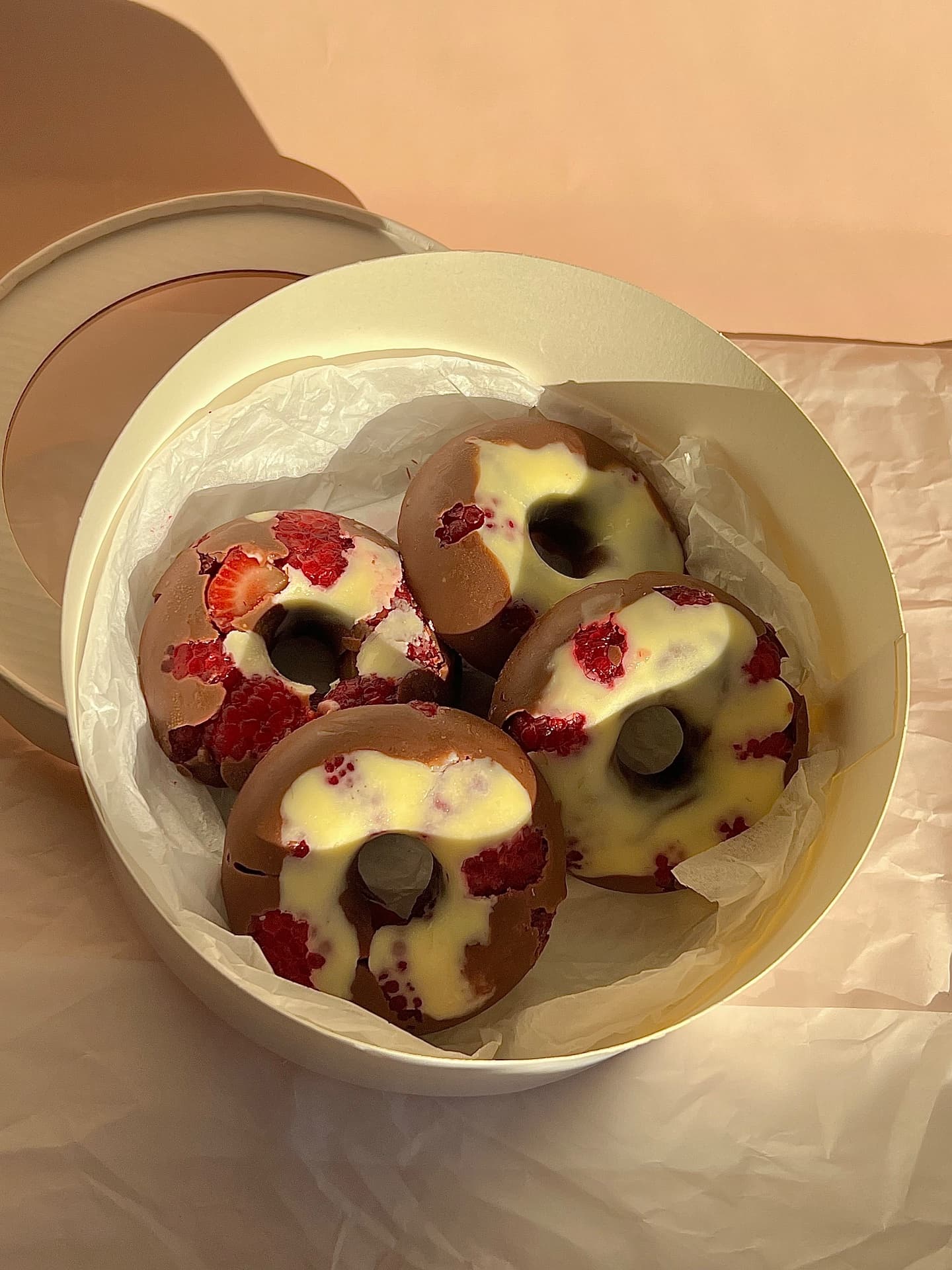 Kinder Berry donuts (набор ягод в шоколаде 4 шт.)