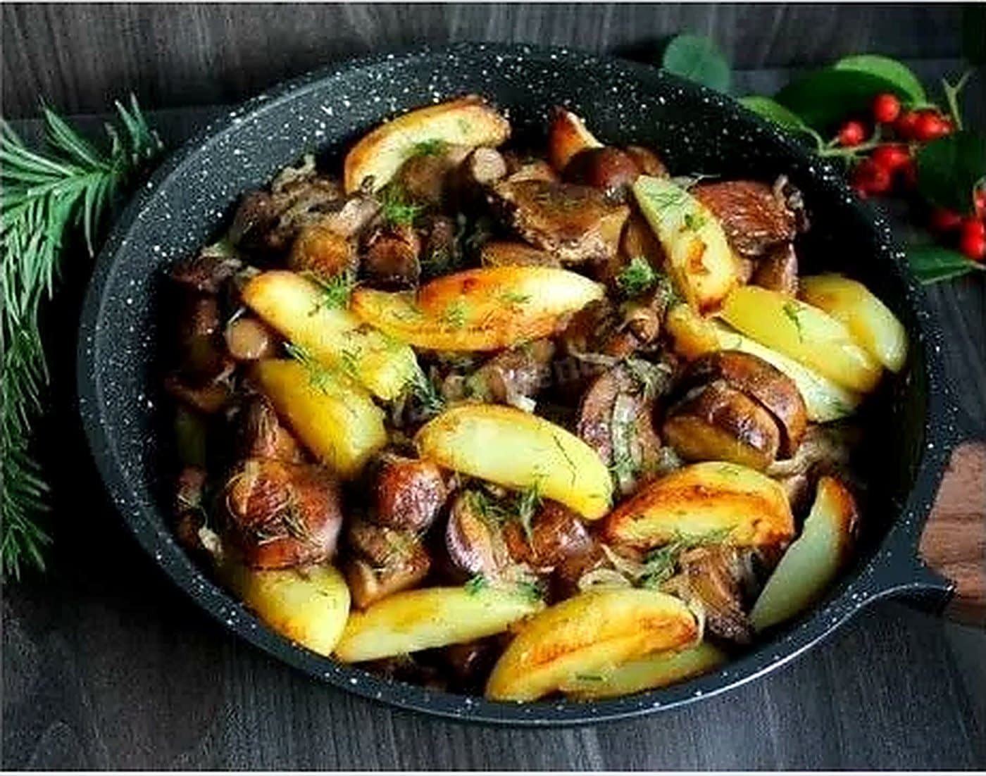Картошка с куриными потрошками