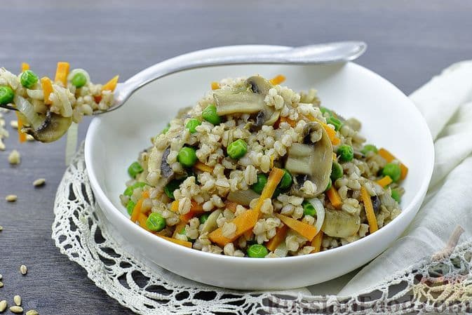 Перловка с овощами