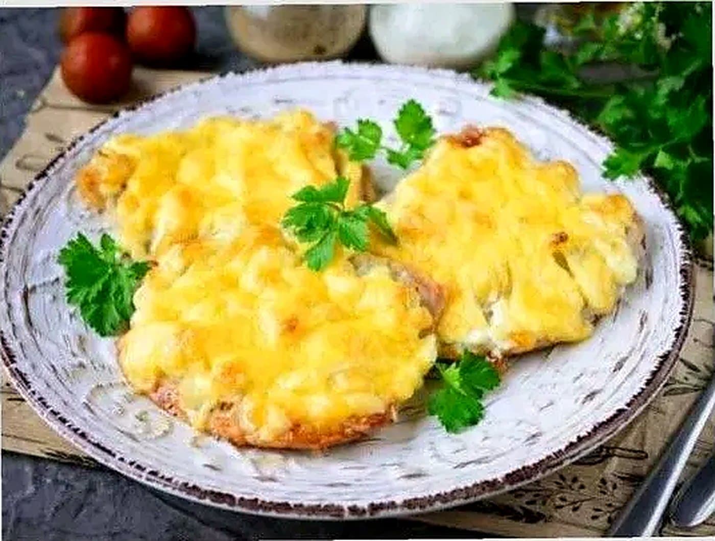 Куриная отбивная с ананасом